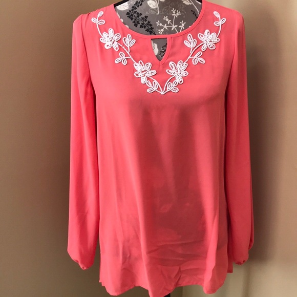 Susan Graver Tops - NWT Susan Graver Beaded Tunic Top